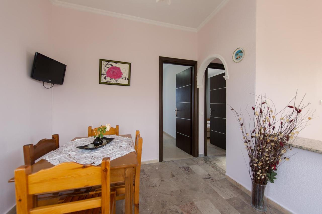 Makis Studios Roda  Exterior photo